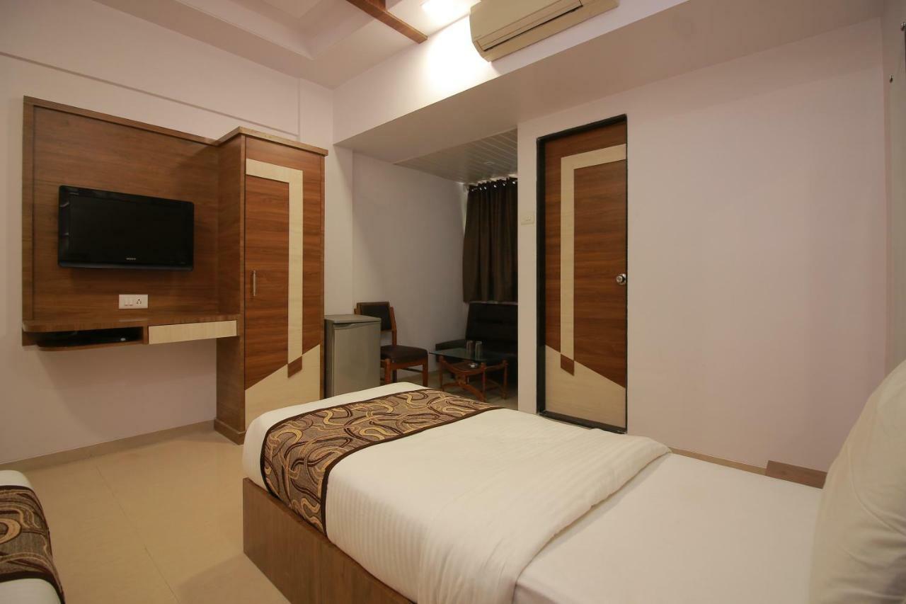 Hotel Apex Navi Mumbai Luaran gambar