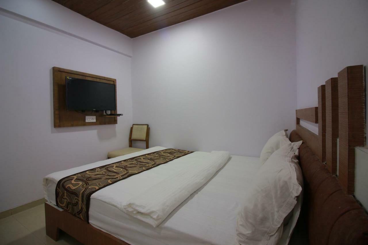 Hotel Apex Navi Mumbai Luaran gambar