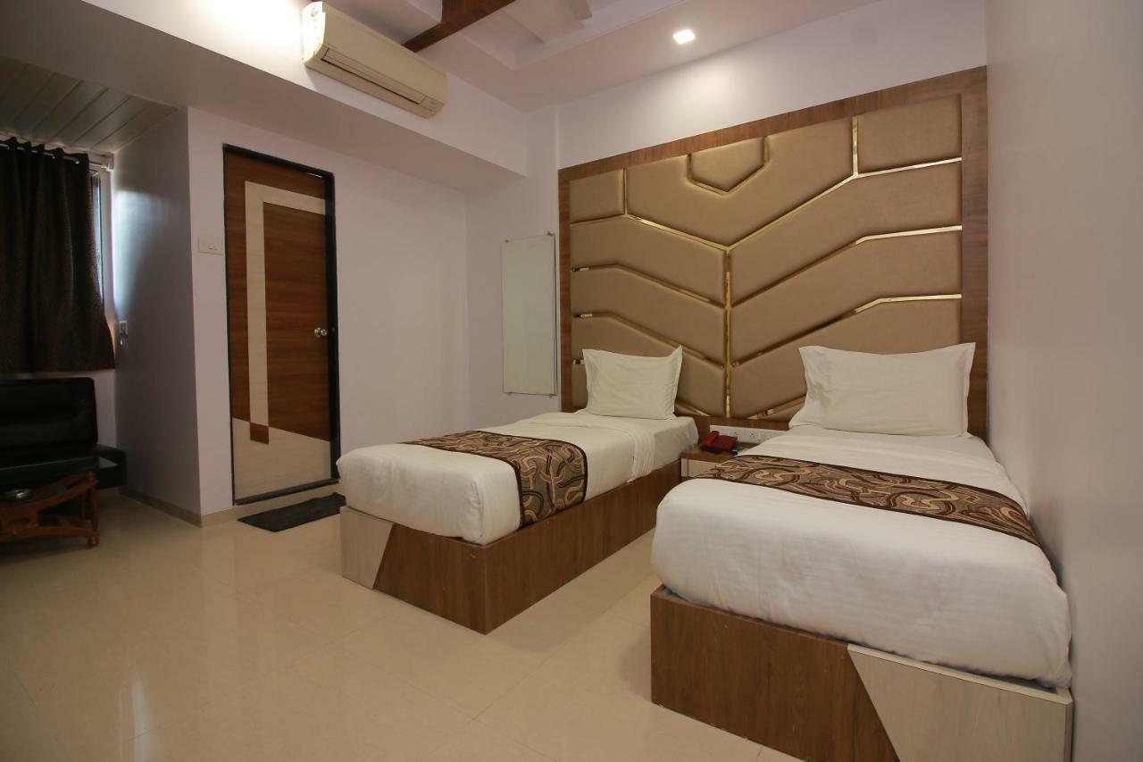 Hotel Apex Navi Mumbai Luaran gambar