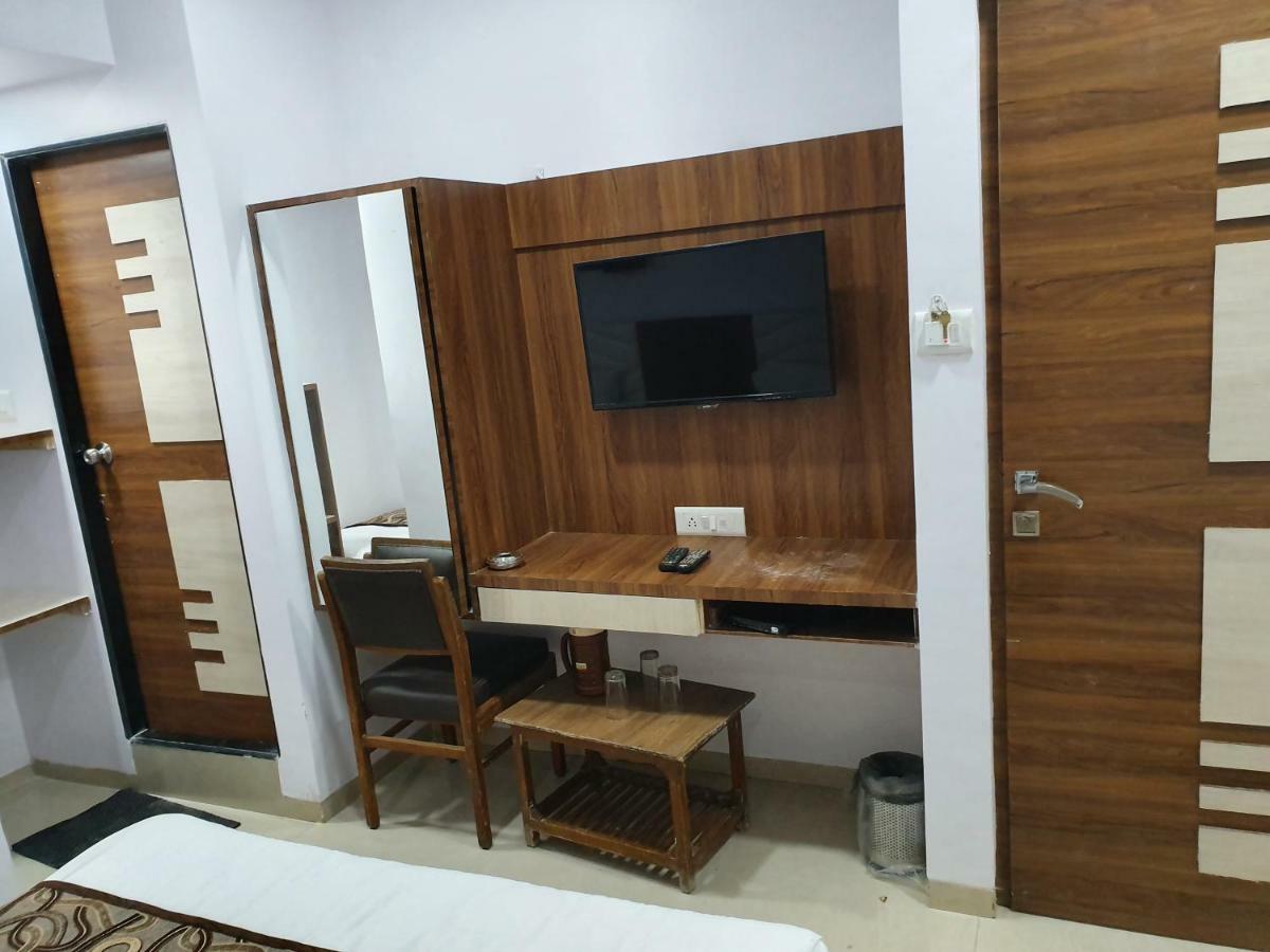 Hotel Apex Navi Mumbai Luaran gambar